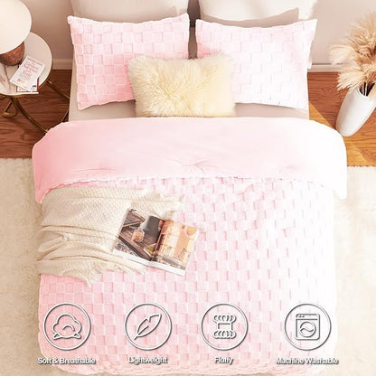 CozyLux Fleece Queen Comforter Set Blush Pink,Super Soft & Warm Fluffy Bedding with Checkered Pattern,Luxury Fuzzy Heavy Bed Set for Winter,3 Pieces,1 Comforter and 2 Pillowcases