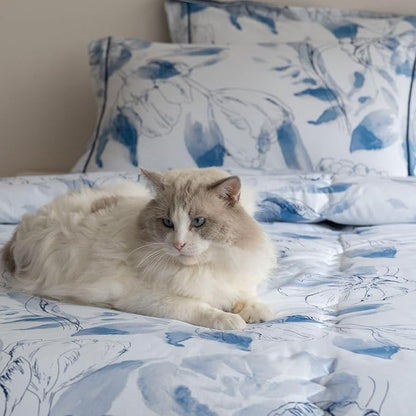Cotton Comforter Queen Size Set – Blue Watercolor Floral Bedding, Soft & Breathable, All-Season Down-Alternative Filling, 1 Comforter & 2 Pillow Shams