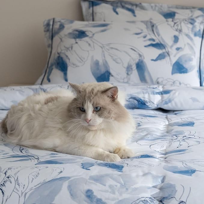 Cotton Comforter King Size Set – Blue Watercolor Floral Bedding, Soft & Breathable, All-Season Down-Alternative Filling, 1 Comforter & 2 Pillow Shams