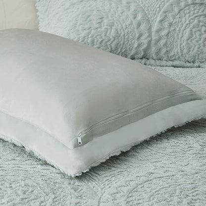 Madison Park Arya Soft, Cozy Plush Comforter Set, Medallion Embroidered Design, Modern All Season Down Alternative Bedding with Matching Sham, Full/Queen, Aqua 3 Piece