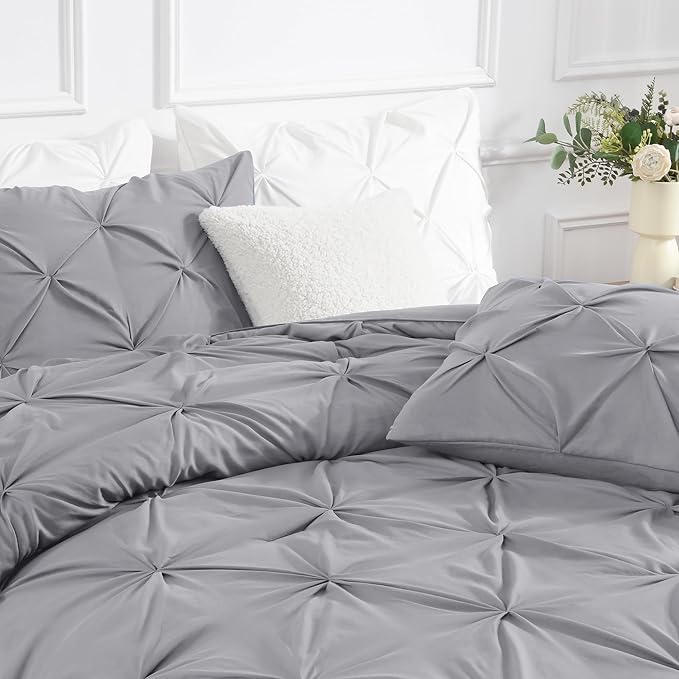 Andency Silver Gray Queen Comforter Set (90x90Inch), 3 Pieces Western Modern Pinch Pleat Bedding Comforters &Sets, All Season Soft Lightweight Down Alternative Bed Set for Boys Men Adults