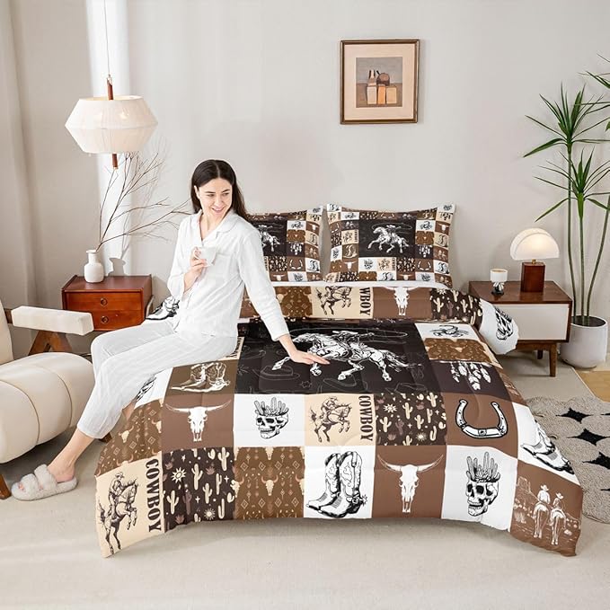 Cowboy Comforter Set King Size,Western Bedding For Boys,Bull Skull Horse Bedding Comforter Sets,Boho Arrows Feather Quilt Set Brown Plaid Grid Print Duvet For Kids Teens Room Decor,2 Pillowcases
