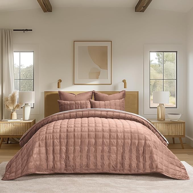 EVERGRACE 3 Pieces Luxurious Velvet Quilt Queen Size, Ultra Soft Bedspread Coverlet Set, Double Box Stitch Lightweight Velvet Comforter for All Season with 2 Shams, Terracotta Clay, 108"x96"