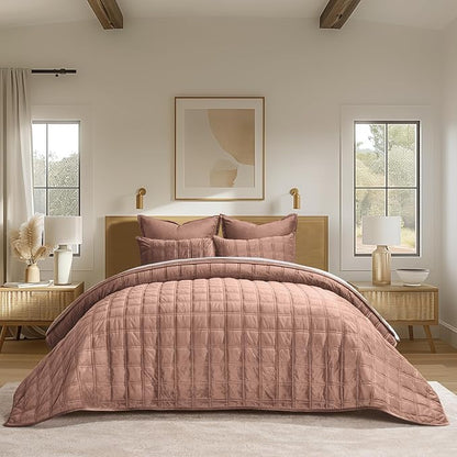 EVERGRACE 3 Pieces Luxurious Velvet Quilt Queen Size, Ultra Soft Bedspread Coverlet Set, Double Box Stitch Lightweight Velvet Comforter for All Season with 2 Shams, Terracotta Clay, 108"x96"
