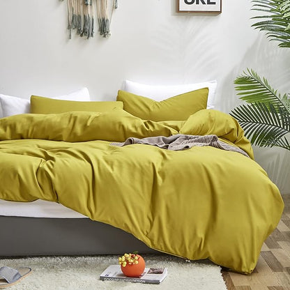 Luxlovery Chartreuse Comforter Set - King Size Moss Green Bedding Set - Breathable Modern Solid Green Soft Blanket Quilts 3 Piece Set
