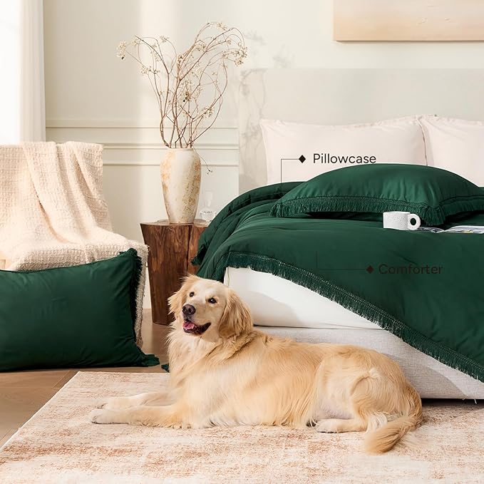Andency Dark Emerald Green Comforter Set Full, 3 Pieces Boho Lightweight Forest Bedding Comforter Sets, All Season Fluffy Tassel Bed Set (79x90In Comforter & 2 Pillowcases)