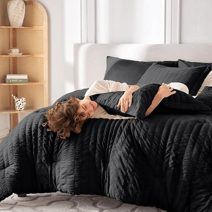 MUXHOMO 7 Pieces King Comforter Set, Seersucker Bed in a Bag King Size, All Season Luxury Bedding Set with Comforter, Flat Sheet, Fitted Sheet, Pillowcases & Shams, Black