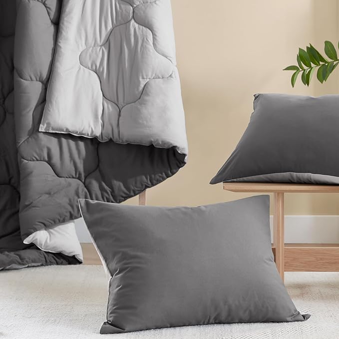 Comfort Spaces Comforter Set Vibrant Reversible Comforters King Size Quilted Bedding Set, All Season Lightweight Bedding, Soft Microfiber Comforter, Vixie, Grey/Light Grey King 3 Piece