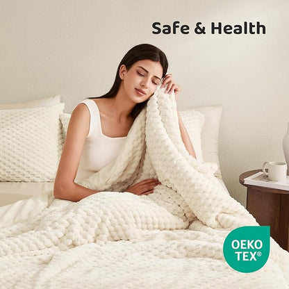 Petrichor Fluffy King Comforter Set - Ultra-Soft Cream White Flannel Thick Comforter for King Bed, Luxury Warm Bedding Set for Winter & Fall, Cozy Fuzzy Bed Set 3 Pieces (1 Comforter & 2 Pillowcases)