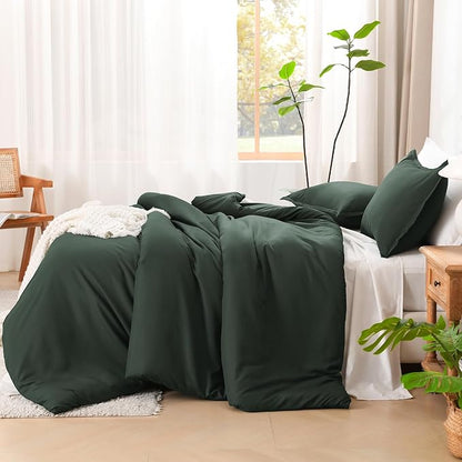 Litanika Forest Green Comforters Oversized Queen Size, 3 Pieces Lightweight Solid Bedding Comforter Set, All Season Fluffy Bed Set (98x98In Comforter & 2 Pillowcases)