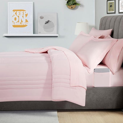 Full Size Comforter Set Quilted Stripe Bedding Bundle – Stylish Set with Comforter, Mattress Protector, Sheet Set & Pillow Shams — Sophisticated Striped Design for Home & Guest Rooms, Pale Pink