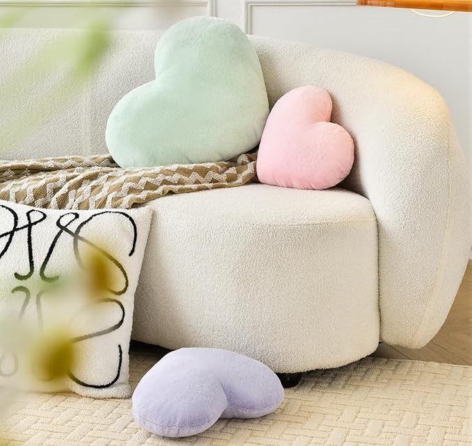 Petrella Throw Pillows Heart Pillow Cute Fuzzy Pillows for Bed Livingroom Home Decor Cushion Decorative Aesthetic Preppy Pillows Purple,Small 13"x10"
