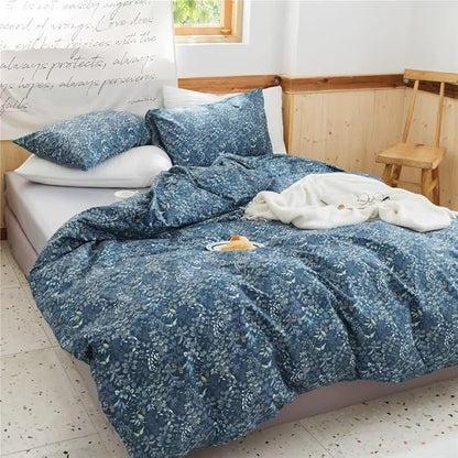 MKXI Queen Comforter Set Cute Blue Floral Bedding Comforter Set White Printed Reversible Soft Comforter Garden Style
