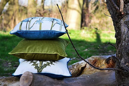 McAlister Textiles Decorative Tapestry Throw Pillow Cover Scatter Cushion with Blue Green Thistle Tapestry Design & Green Velvet Backing for Lounge, Bedroom & Garden