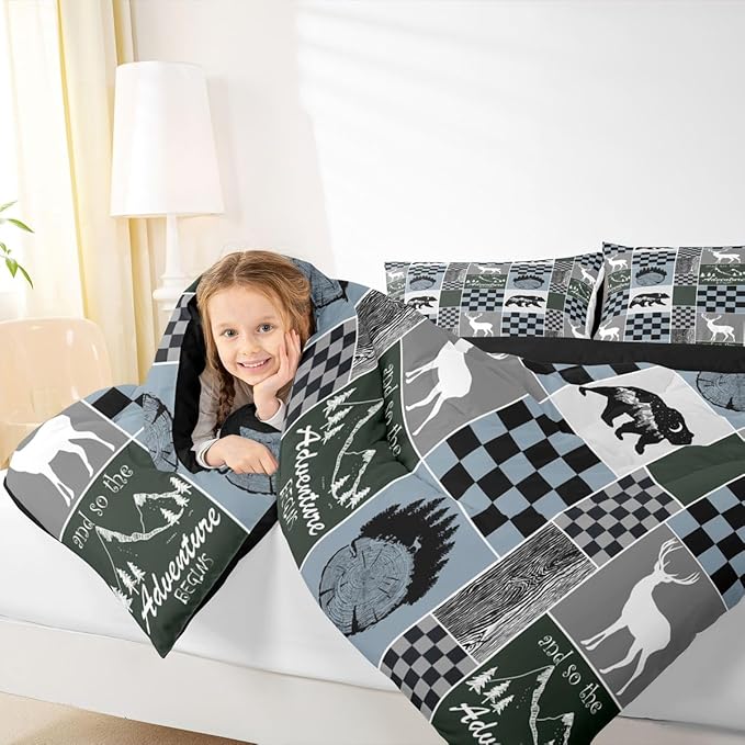Kids Rustic Deer Comforter Set, Retro Cabin Hunting Bear Bedding King Size Lodge Buffalo Plaid Quilt Adventure Western Wildlife Bedding Comforter Sets Bear Gifts For Bear Lovers, Blue Gray Black