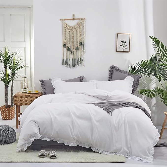 KAREVER White Ruffled Comforter Set Full Size Bedding Set Women Ruffles Blanket Set Girls Farmhouse Ruffle Fringe Design Boys 3 Pieces Solid White Ruffled Bedding Set
