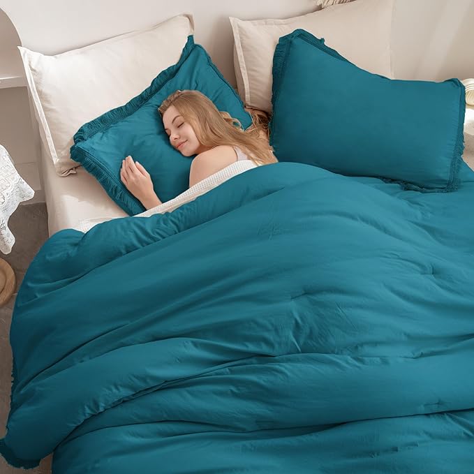 Andency Turquoise Comforter Twin Size, 2 Pieces Boho Teal Tassel Lightweight Bedding Comforter Sets for Twin Bed, Teal Blue All Season Soft Fluffy Fringe Bed Set (66x90In Comforter & 1 Pillowcase)