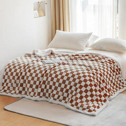 LOMAO Sherpa Throw Blanket Fleece Blanket with Checkered Pattern Soft Thick Blanket for Couch, Bed, Sofa Luxurious Warm and Cozy for All Seasons (Maple Brown, 51"x63")