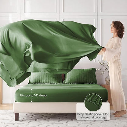 MUXHOMO 7 Pieces King Comforter Set, Seersucker Bed in a Bag King Size, All Season Luxury Bedding Set with Comforter, Flat Sheet, Fitted Sheet, Pillowcases & Shams, Dark Green