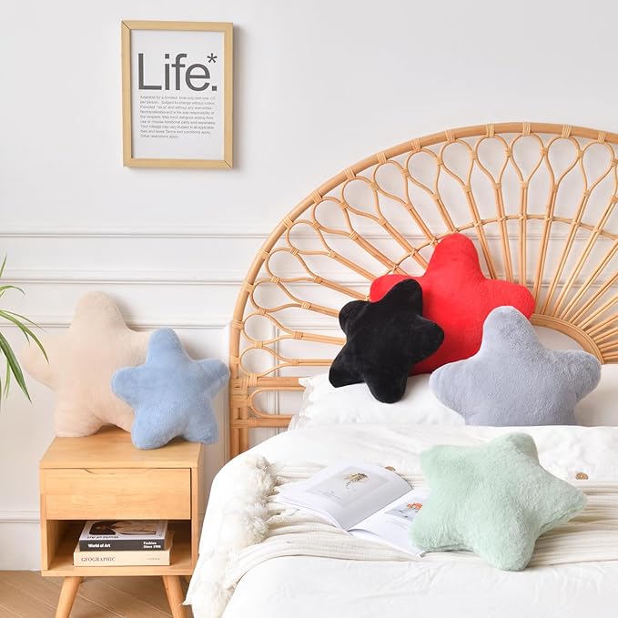 Xiashrk Star Pillow, Decorative Throw Pillows for Bed Couch, 15" Star Shaped Pillow Plush Floor Cushions Room Decor Pillow with Faux Rabbit Fur for Sofa Bedroom Living Room (Red, 19.6" x 19.6")