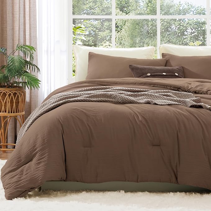 WRENSONGE Oversized Queen Comforter Set - 3 Pieces Prewashed Brown Comforter Soft Lightweight for All Seasons,Down Alternative Comforters Oversized Queen Size with 2 Pillow Shams