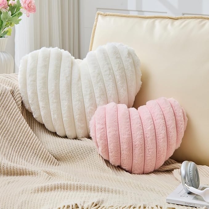 2Pcs Heart Pillow White Pink Throw Pillows Decorative Pillows.Heart Shaped Throw Pillows for Bed Couch Chair Bedroom Room.Cute Small Pillow for Valentines Day Women Valentine Wedding Home Decor