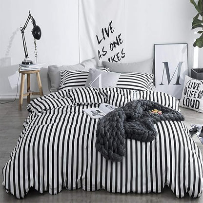 KAREVER White and Black Stripes Comforter Set Cal King Women Bedding Set Soft Durable Girls White Striated Bedding Set Hotel Quality Blanket