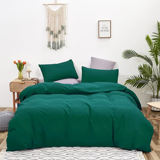 KAREVER Solid Green Comforter Set Twin Pure Emerald Color Soft Lightweight Beddig Quilt Set for Men Women Teens Adult Durable Green Twin XL Blanket