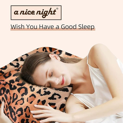 A Nice Night Leopard Printed，Coffee Brown Satin Silky Soft Quilt Sexy Luxury Super Soft Microfiber Comforter Quilt Bedding Comforter Set Full/Queen, Light Weighted (Coffee, Queen(88-by-88-inches))