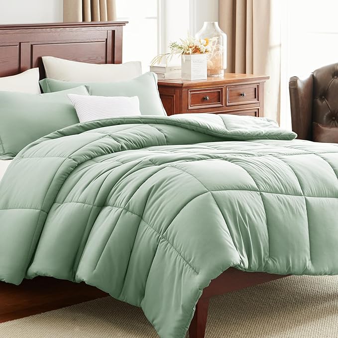 CozyLux Queen Comforter Set - Sage Green Comforter Queen Size, 3 Pieces Box Stitched Bed Set for All Seasons, Soft Lightweight Bedding Sets with 1 Down Alternative Comforter and 2 Pillow Shams