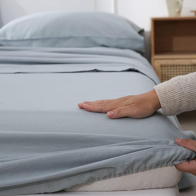 Simple&Opulence Belgian Linen Sheet Set Solid Color - 4 Pieces (1 Flat Sheet, 1 Fitted Sheet & 2 Pillowcases) Natural Flax Cotton Blend Soft Breathable Farmhouse Bedding - King Size, Dusty Blue