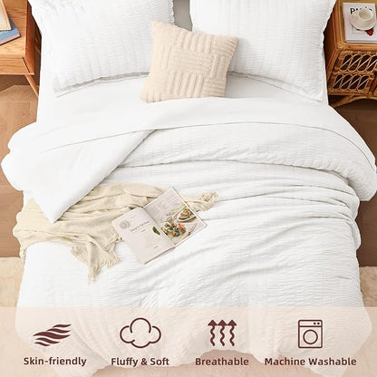 FUANNA King Size Comforter Set 7 Pieces, Luxury Seersucker Bed in a Bag King for All Seasons, Soft King Bedding Set with Comforter, Flat Sheet, Fitted Sheet, Pillowcases & Shams for Bedroom, White