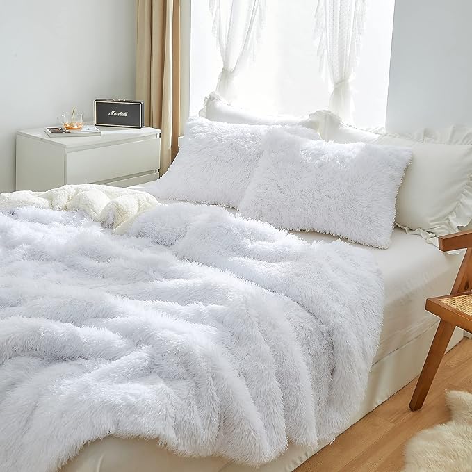 Joyreap 3-Piece Plush Shaggy Comforter Set, King Size Luxury Faux Fur Sherpa Reversible Bedding Comforter Set, Ultra Cozy Warm Fluffy Bedding Set for Winter (Raw White, 100x88 inches)