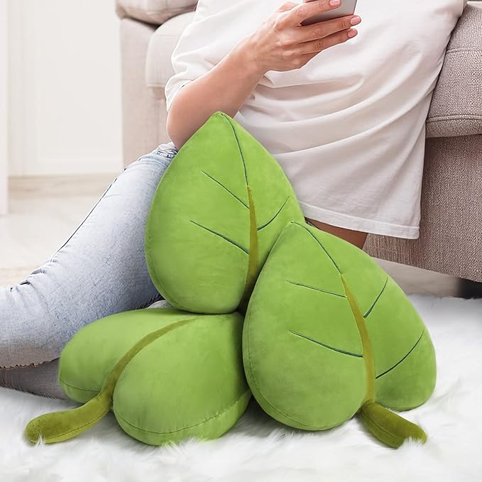 45cm/17.7IN Plush 3D Leaf Shaped Plants Throw Pillow, Green Plant Shaped Cute Plush Cushion for Bedroom Home Decoration