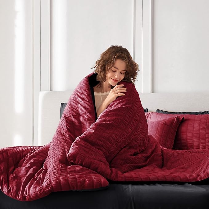 MUXHOMO 7 Pieces King Comforter Set, Seersucker Bed in a Bag King Size, All Season Luxury Bedding Set with Comforter, Flat Sheet, Fitted Sheet, Pillowcases & Shams, Red & Black