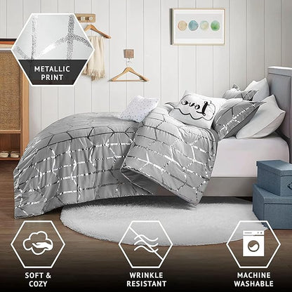 Intelligent Design Raina Full/Queen Comforter Set, Soft Microfiber, Modern Geometric Metallic Bed Set, 5 Pieces College Bedding with 2 Shams, 2 Toss Pillows Grey/Silver