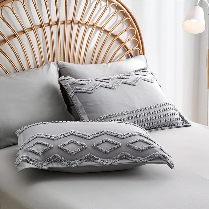KAKIJUMN Grey Tufted Comforter Set King Size 7 Piece Bed in a Bag, Shabby Chic Boho Comforter and Sheet Set, Pom Pom Textured Bed Set, All Season Soft Microfiber Complete Bedding Set(Grey,King)