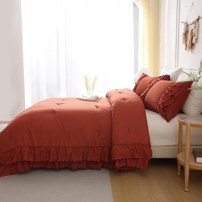 Herside Brick Red Ruffle Comforter Set King Size,Shabby Chic Boho Bedding Sets, Soft Fluffy Comforters Sets for All Season,Vintage Ruffled 3 Pcs Microfiber Lightweight Quilt Set for Women Girls