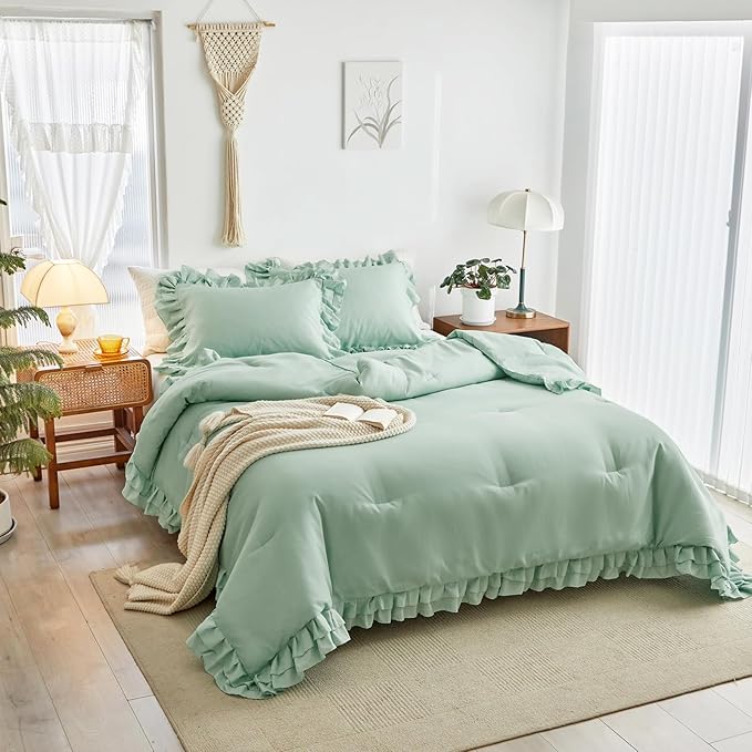 Green Ruffled Comforter Set King Size, 3 Pieces (1 Ruffled Comforter and 2 Pillowcases) Farmhouse Shabby Chic Style with 2 Layers Ruffle, Solid Color Lightweight Fluffy Bedding Sets for All Season