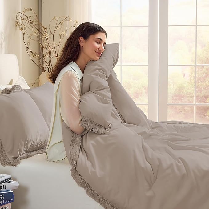 Andency King Size Comforter Set Khaki, 3 Pieces Boho Soft Lightweight Bedding Comforter Sets, Tassel All Season Bed Set (104x90In Comforter & 2 Pillowcases)