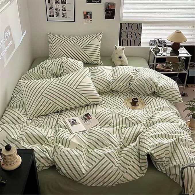 VM VOUGEMARKET Striped Comforter Set Full,Instagram Style Geometric Quilt with 2 Pillowcases Modern Fashion Comforter Set for Teens-Green White Stripes