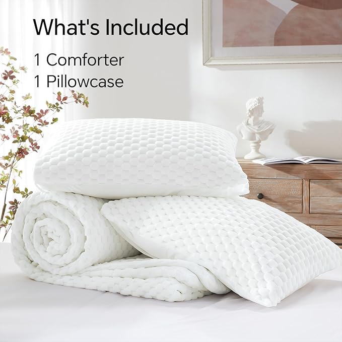 BEDELITE Fluffy Twin Comforter Set - Bright White Fleece Soft Comforter for Twin Size Bed, Luxury Warm Bedding Set for Winter, Fuzzy Bed Set 2 Pieces (1 Comforter, 1 Pillowcase)