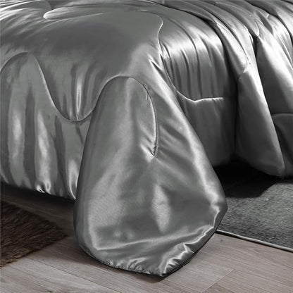 NTBED Silky Satin Comforter Set Queen Silver, Luxury Soft Microfiber Bedding Lightweight Sexy Wave Quilted Blanket Set with 2 Pillow Covers for Summer Spring Autumn