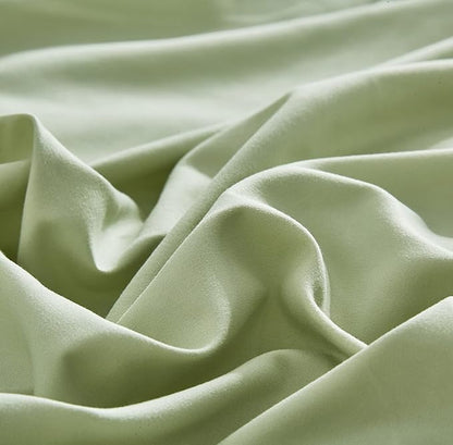 KAREVER Sage Green Comforter Queen Light Green Bedding Set Soft Lightweight 3 Pieces Green Comforter Set 1 Queen Comforter (90x90 inches) with 2 Pillowcases (20x26 inches)