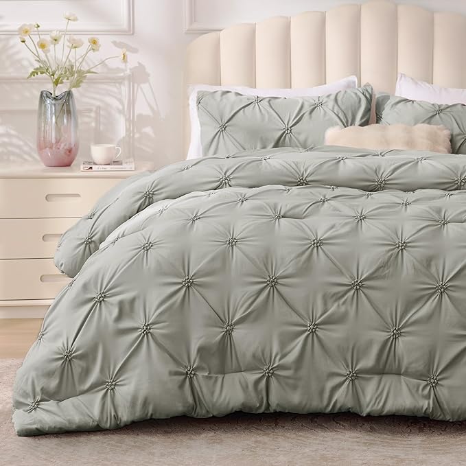 BEDELITE Grey King Size Comforter Set - 3 Pieces Boho Pintuck Bedding Comforter Sets, Lightweight Soft & Warm King Bedding Set with 2 Pillowcases for All Season