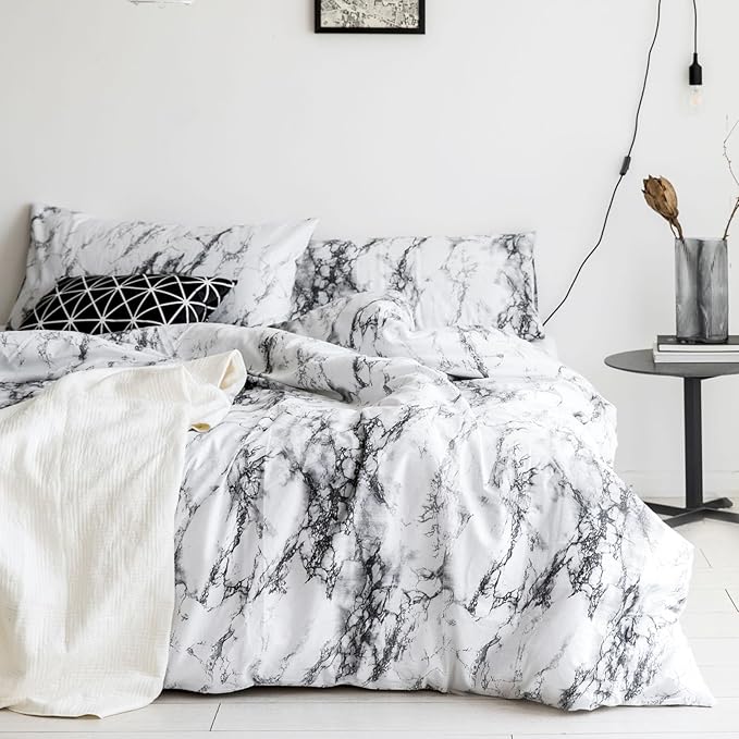 Wake In Cloud - Marble Comforter Set, Neutral Modern Aesthetic for Men Women, Soft Lightweight Bedding, 3 Pieces, Black White, King Size