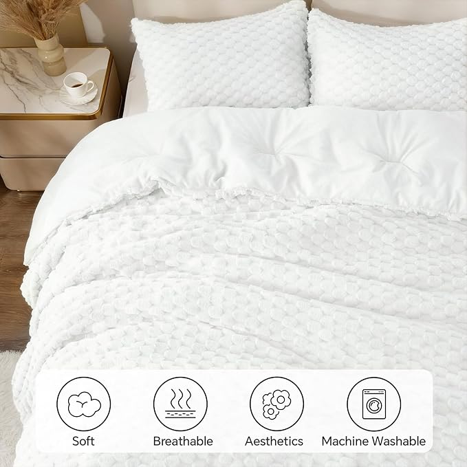 BEDELITE Fluffy King Size Comforter Set - Bright White Fleece Soft Comforter for King Size Bed, Luxury Warm Bedding Set for Winter, Fuzzy Bed Set 3 Pieces (1 Comforter, 2 Pillowcases)