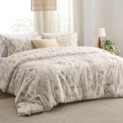 Bedsure King Comforter Set - Beige Bed Set, 3 Pieces Cute Floral Bedding, 1 Soft Botanical Flowers Comforter and 2 Pillow Shams