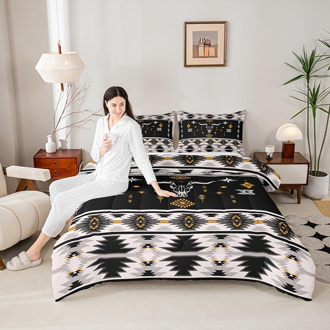 Erosebridal Western Bull Skull Bedding Set Boho Southwestern Aztec Comforter Set Queen Size for Boys Teens Men, Ethnic American Native Duvet Insert Farmhouse Rustic Tribal Quilt 3 Piece, Black Grey