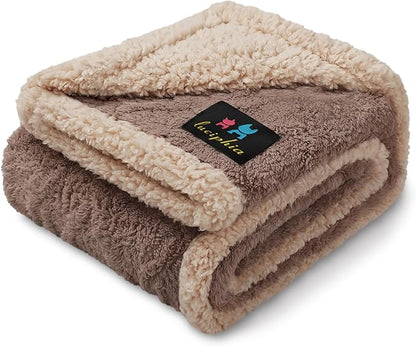 Luciphia Waterproof Pet Blanket, Liquid Pee Proof Dog Blankets for Sofa Bed Couch, Reversible Sherpa Fleece Furniture Protector Cover for Small Medium Large Dogs Cats,Khaki Small（40" x 28"）